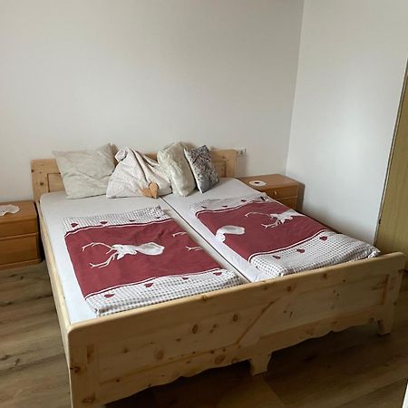 Ferienwohnung In Ruhiger Lage In 비쇼프스호펜 외부 사진