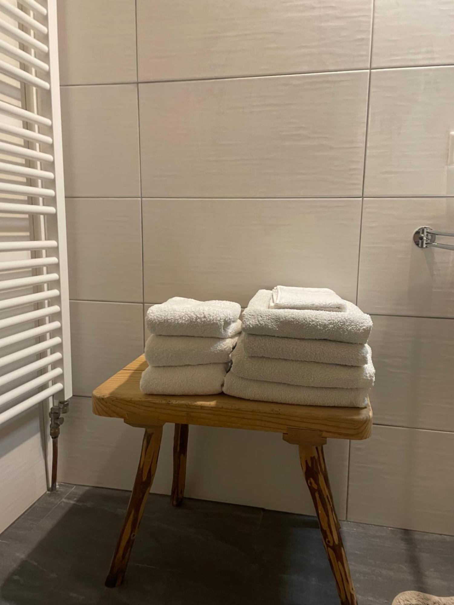 Ferienwohnung In Ruhiger Lage In 비쇼프스호펜 외부 사진