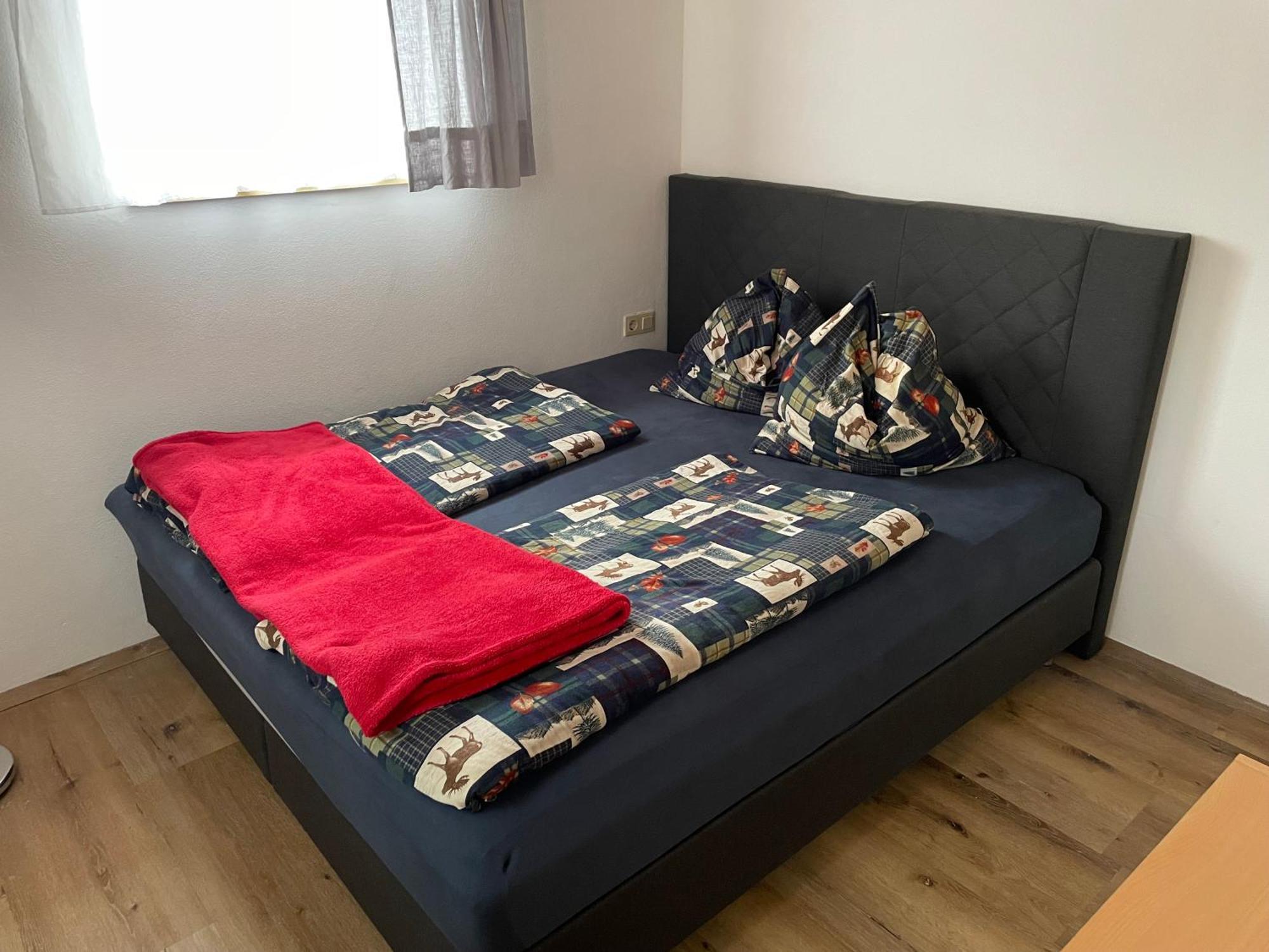 Ferienwohnung In Ruhiger Lage In 비쇼프스호펜 외부 사진